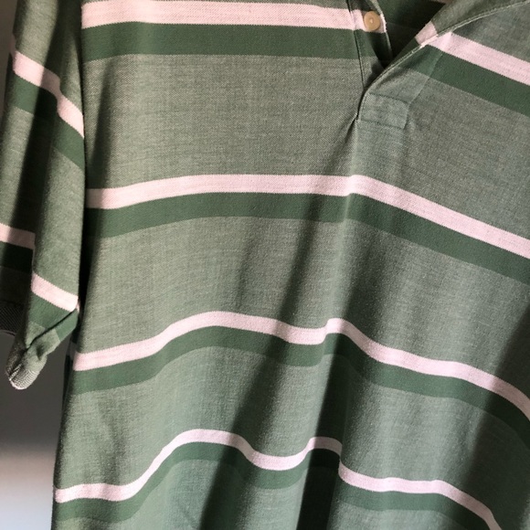 Men’s Striped Short Sleeve Collared Shirt - Picture 2 of 3